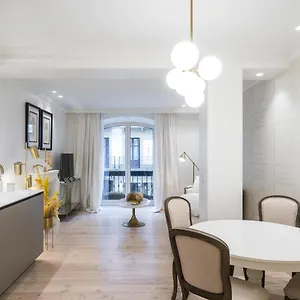 Brand New I Beachfront I 3 Min Old Town Anvers Saint-Sébastien